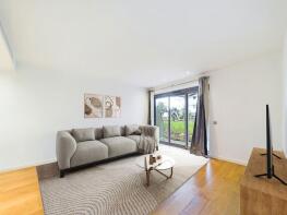 4, Chapelier House, Eastfields Avenue, London SW18 1LR
