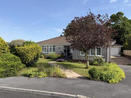 Heol Ceirios, Llandybie, Ammanford