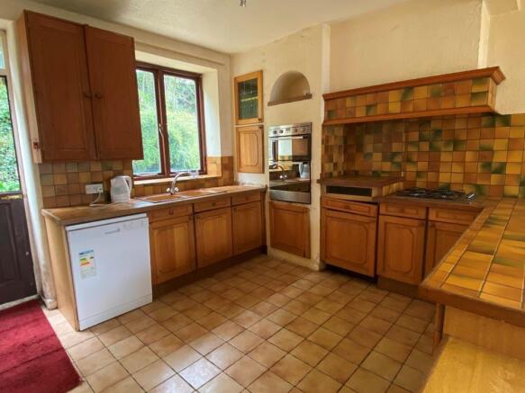 kitchenn.JPG