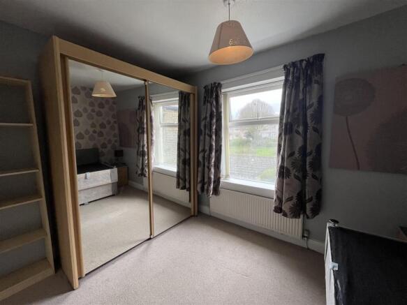 1 bed Terraced for sale Image 4