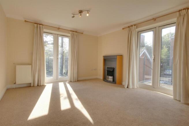 Living room .jpg