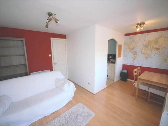 lounge (Medium) (2)