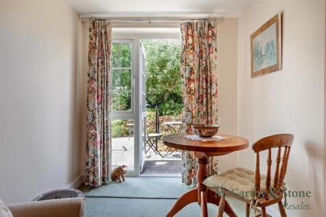 Stewart Court, High Street, Epping, Essex, CM16 4FJ