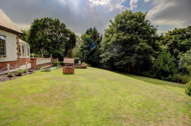Rear Garden (2)