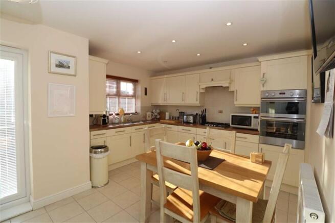 Kitchen/Dining Room