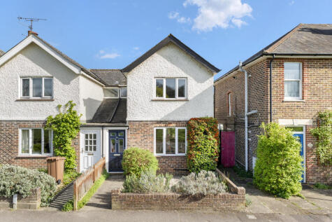 Oakdene Road, Peasmarsh, Guildford