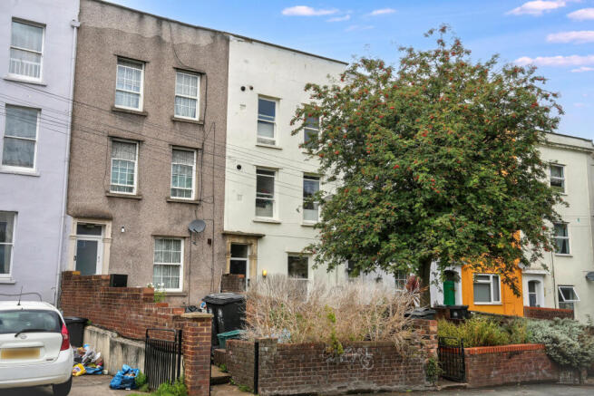 Flat 3, 27 Sussex Place, St Pauls, Bristol, BS2 9QN