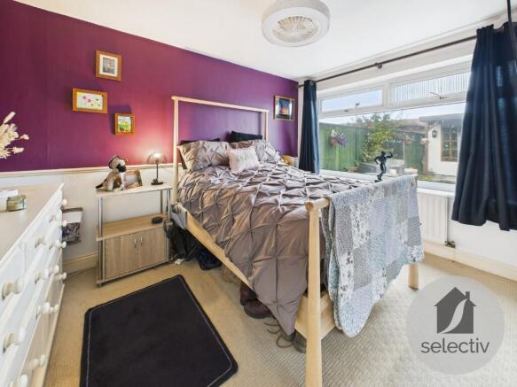 2 bed Semi-Detached Bungalow for sale Image 6