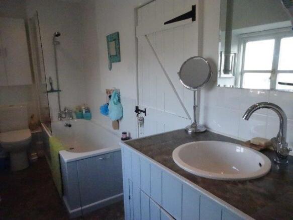 Photo 7