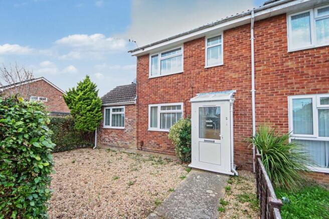 3-bed terraced on Heyes Drive, Sholing, SO19, £290,000