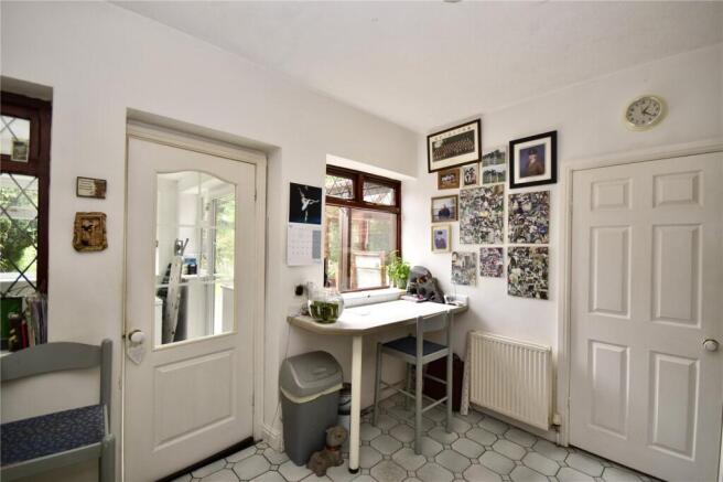 3 bed Semi-Detached for sale Image 10