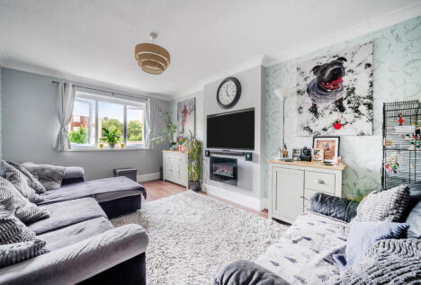 Malvern Drive, Warmley, BRISTOL, BS30
