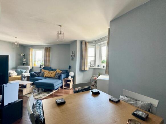 Living/Dining Room