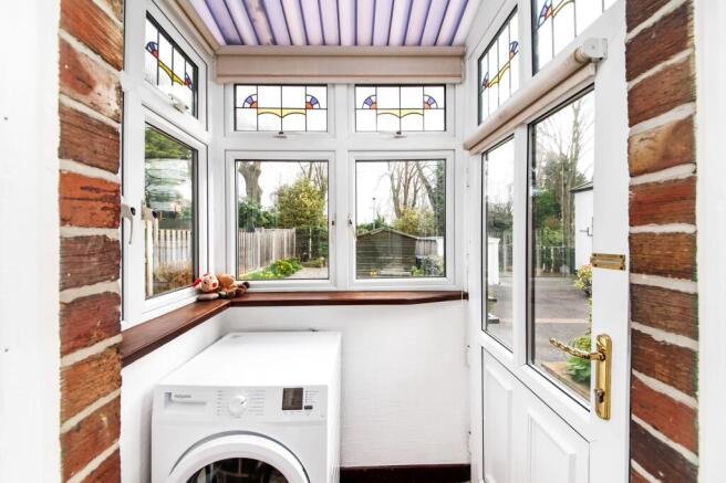 3 bed Semi-Detached for sale Image 8