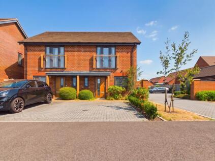 Bensons Hill Road, Pease Pottage, Crawley, West Sussex