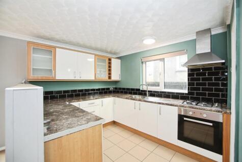 Heol Celyn, Church Village, Pontypridd
