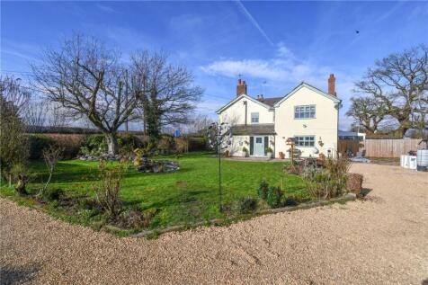 Parkgate Road, Woodbank, Chester