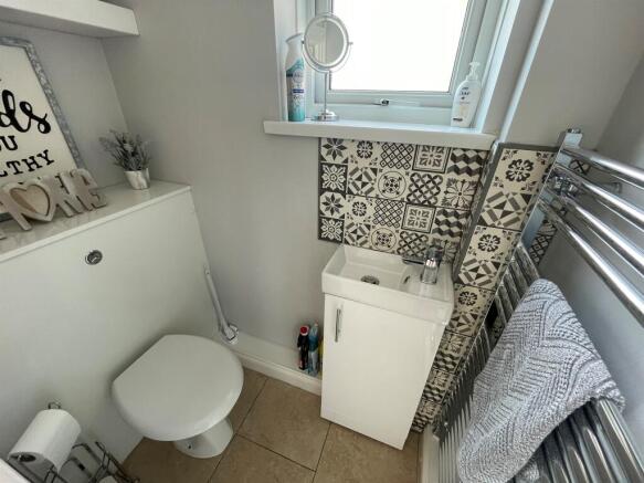 Photo 10