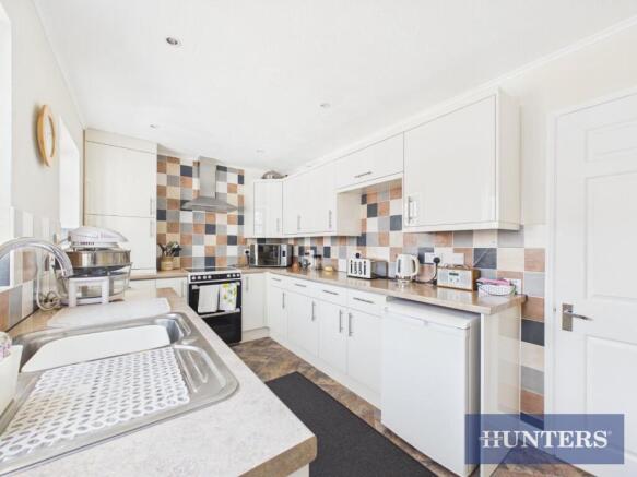 2 bed Detached Bungalow for sale Image 7