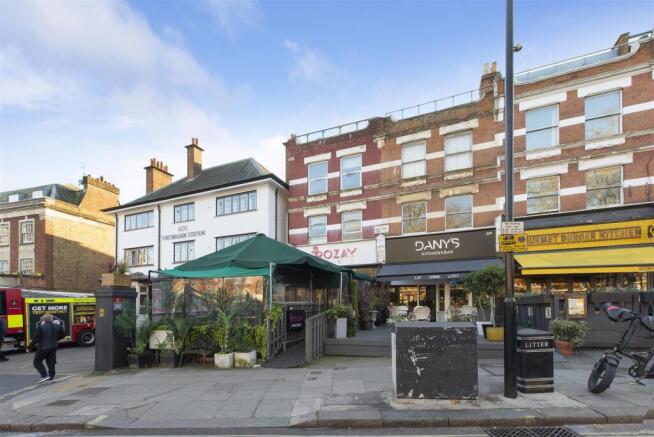 51916 Hi res (3).jpg