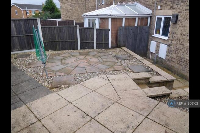 Back/Side Garden