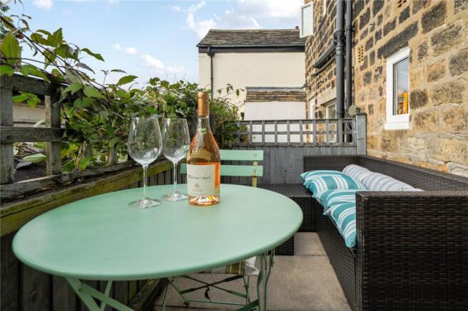 2 bed Terraced for sale Image 7