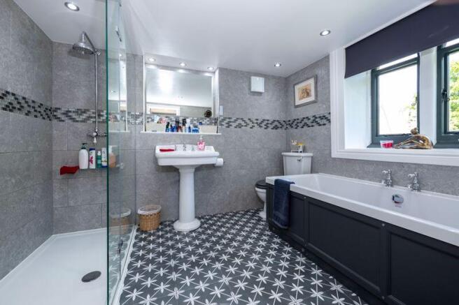 Family bathroom