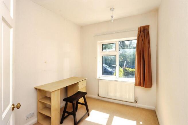 3 bed Semi-Detached for sale Image 12