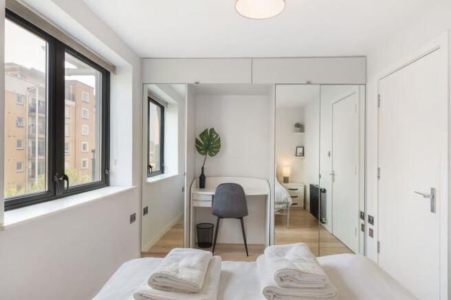 Spacious office room at Newport Avenue - For Sale 