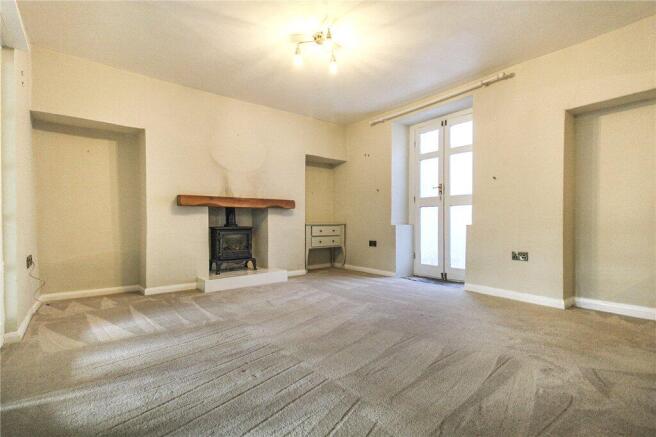 3 bed Terraced for sale Image 4