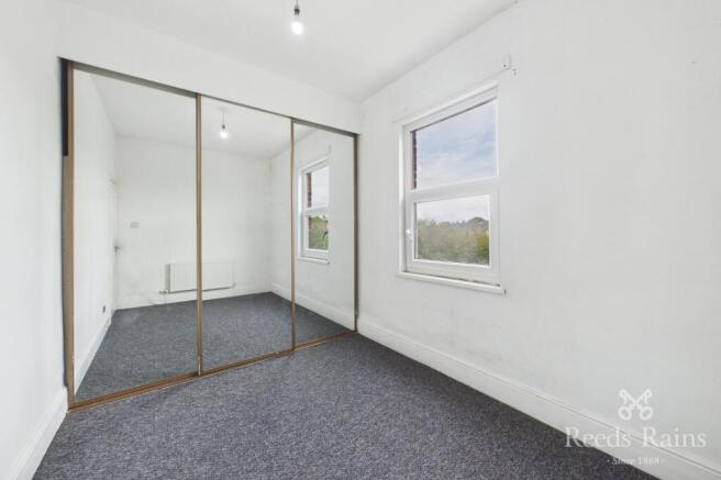 2 bed Terraced for sale Image 5