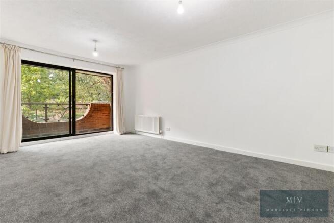 Campion Close 38 MV-4.jpg