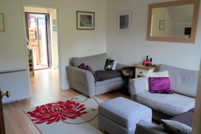 Lounge..jpg