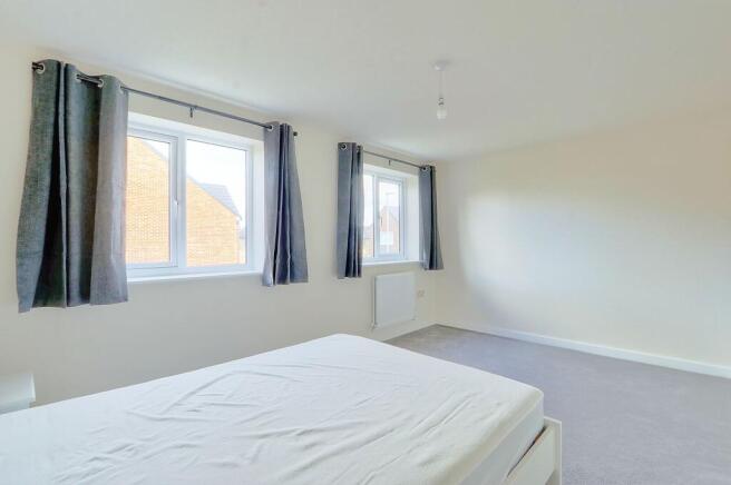 1 bed House Share to rent Image 10