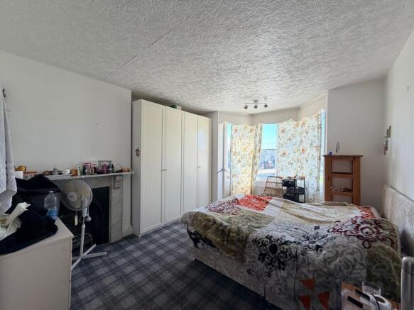 6 bed Not Specified for sale Image 6