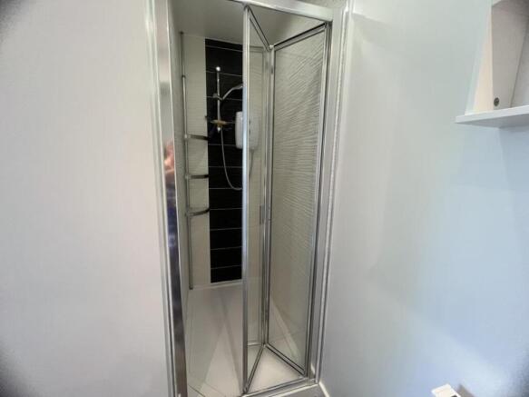 Ensuite:
