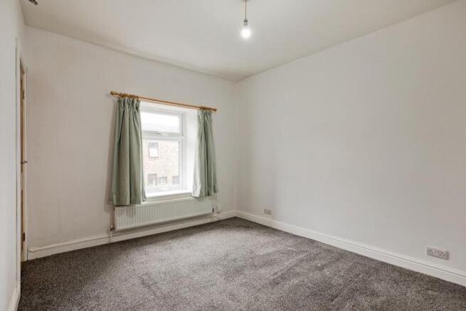 2 bed Terraced for sale Image 4