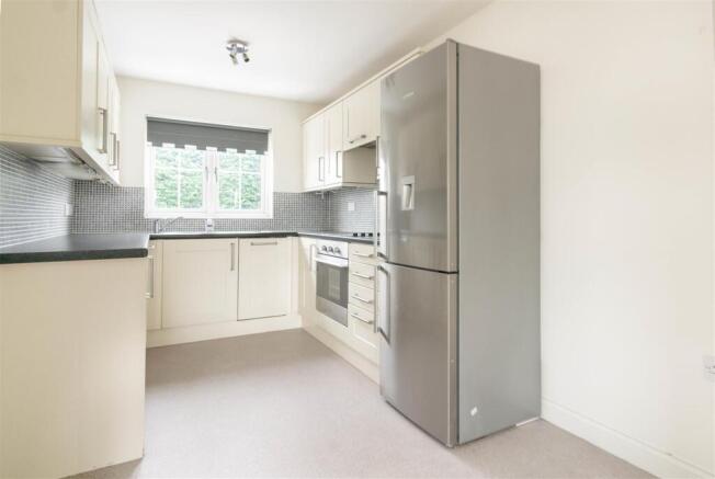 4 bed Town House for sale Image 10