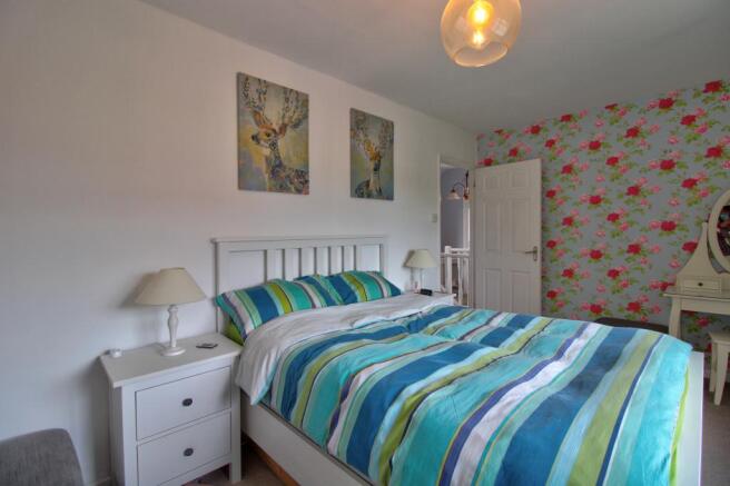 Bedroom 1 (2)