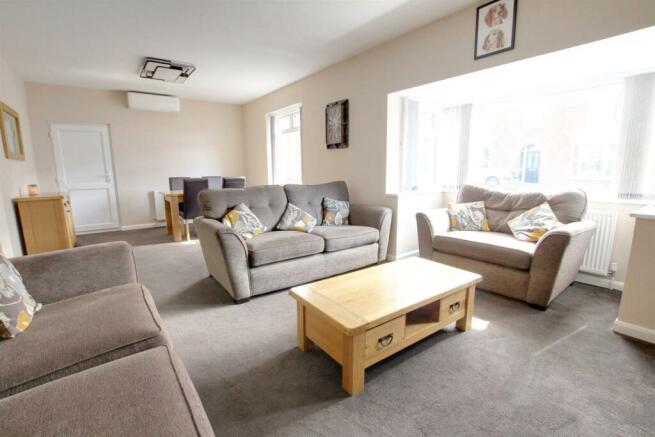 Reception Room/Dining Room