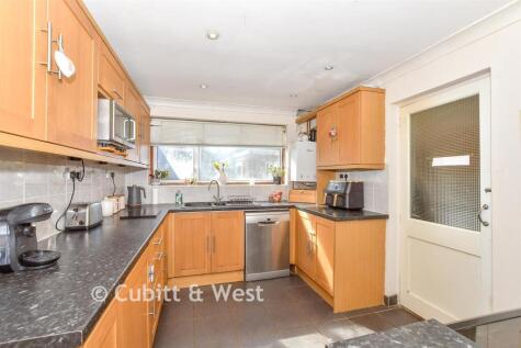 Elmleigh Road, Havant, Hampshire