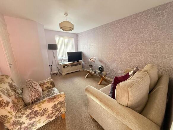 Crucible Close, North Hykeham, LN6 photo 4