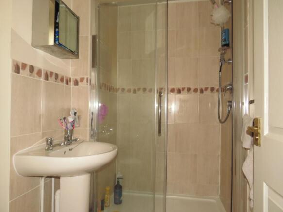 En-suite Bathroom