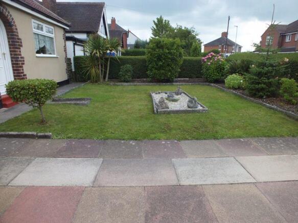 FRONT GARDEN