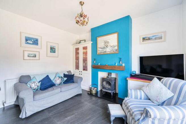 House in Stathern - More