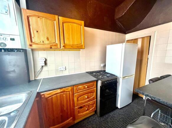 2 bed Terraced for sale Image 4