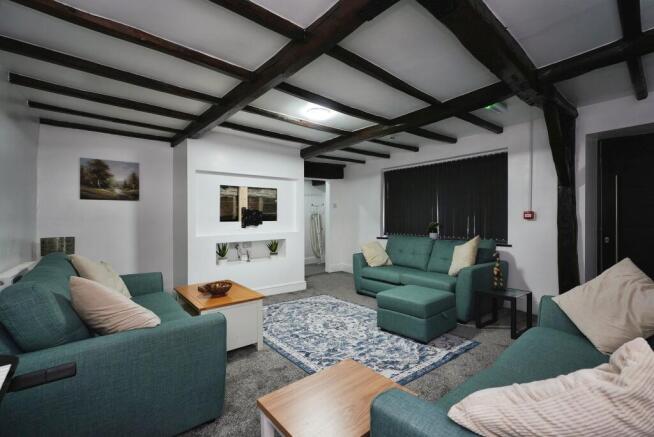 4 bed Detached for sale Image 8