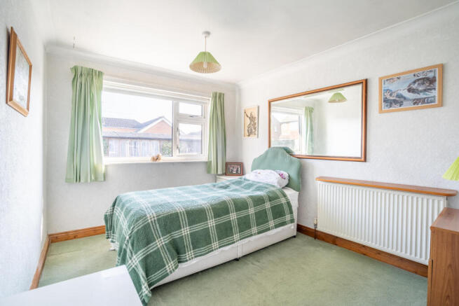 2 bed Semi-Detached Bungalow for sale Image 6