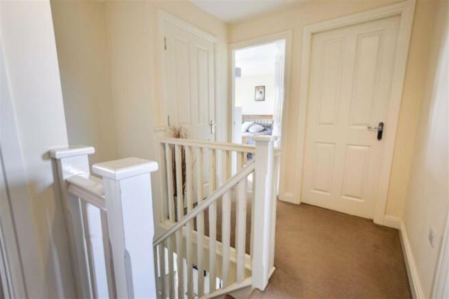 GALLERIED LANDING