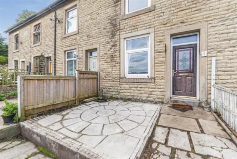 Cliff Mount, Ramsbottom, Bury